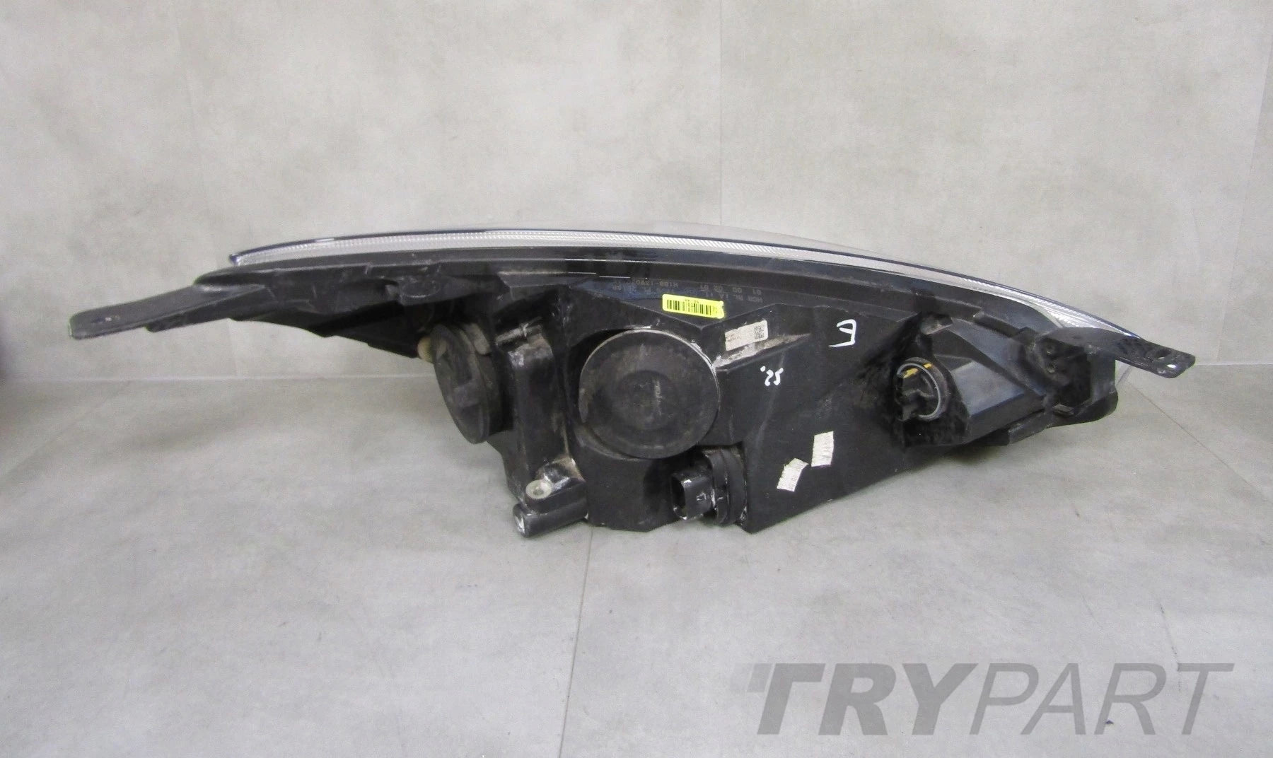 HEADLIGHT FORD FIESTA MK8 STANDARD 17-21 LH LEFT