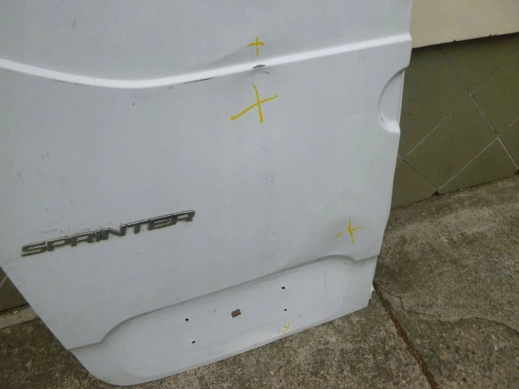 MERCEDES SPRINTER W907 W910 Rear Left Door