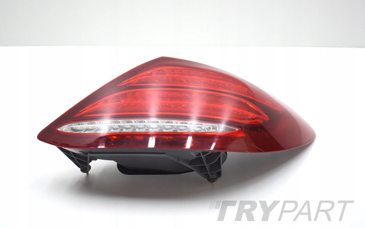 MERCEDES E CLASS W213 TAIL LAMP RIGHT ORIGINAL LED SEDAN