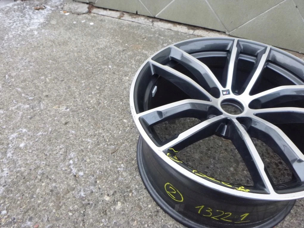 BMW 5 G30 G31 M PACKAGE 9J x 18 ET44 5x112 rim