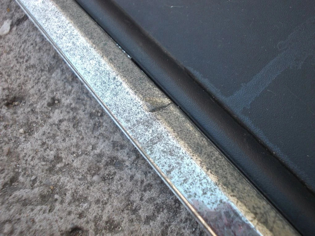 FORD MONDEO MK4 IV bumper grille