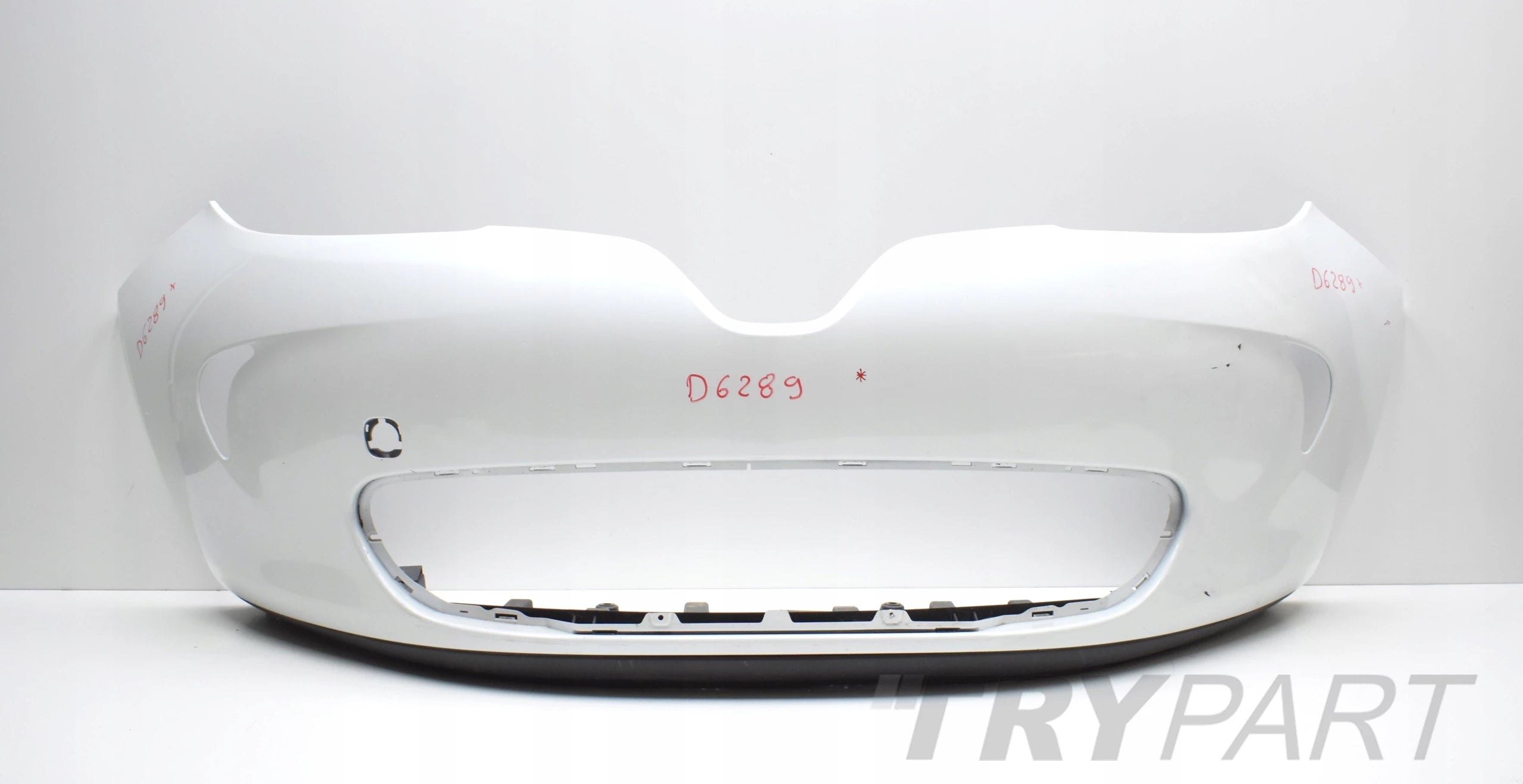 RENAULT ZOE Front Bumper + Lower Section