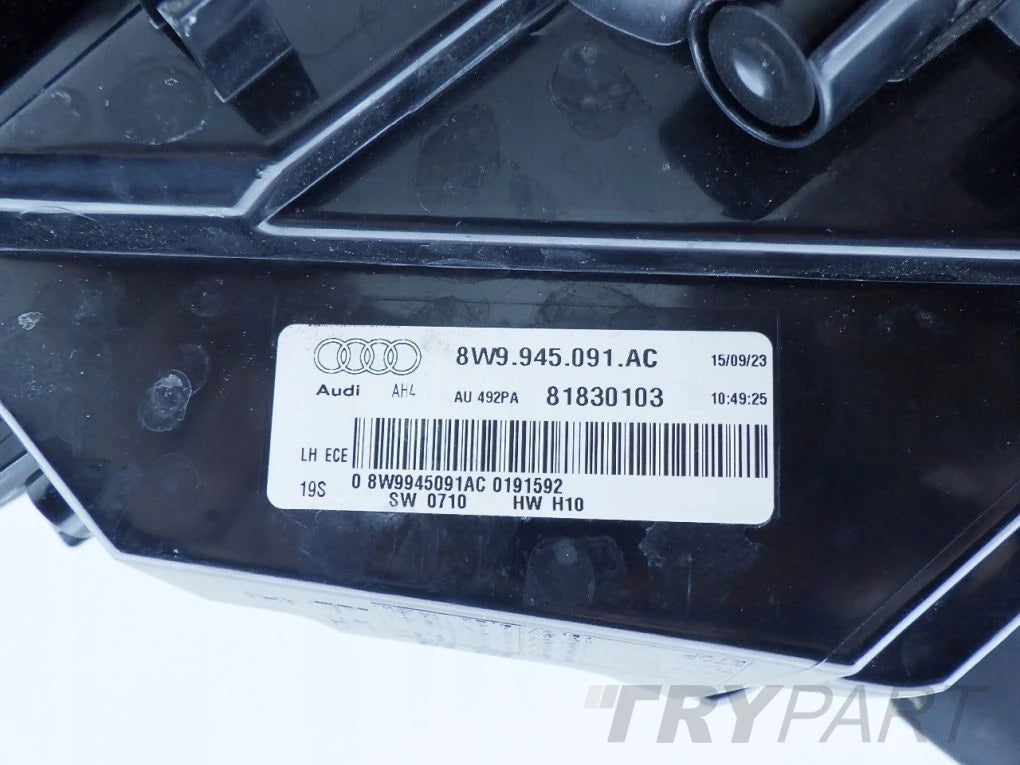 AUDI A4 B9 8W KOMBI LED MATRIX LIFT 19- Rear Left Lamp