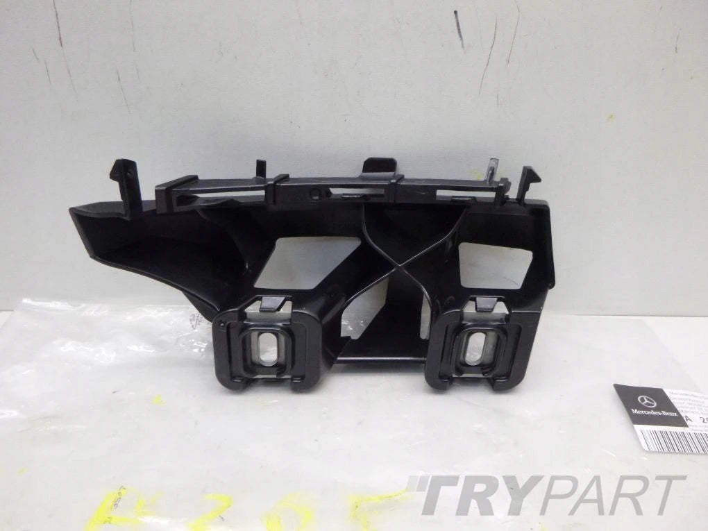 MERCEDES C CLASS W205 Rear Bumper Clip Right