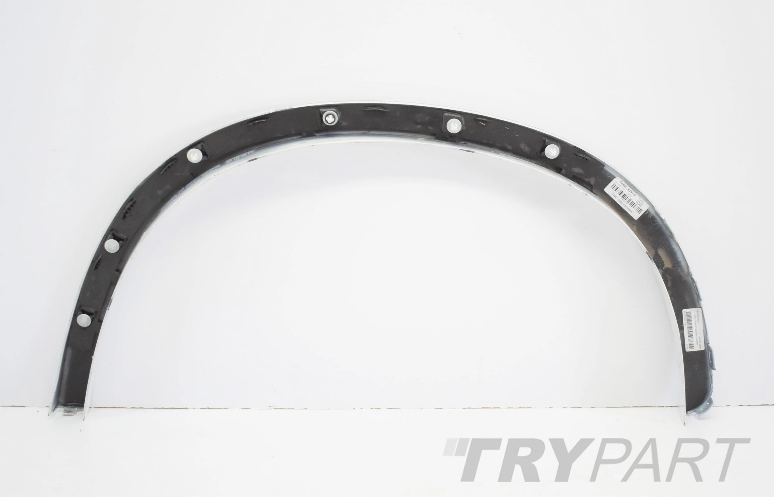 BMW X1 F48 M PACKAGE REAR FENDER MOULDING RIGHT ORG