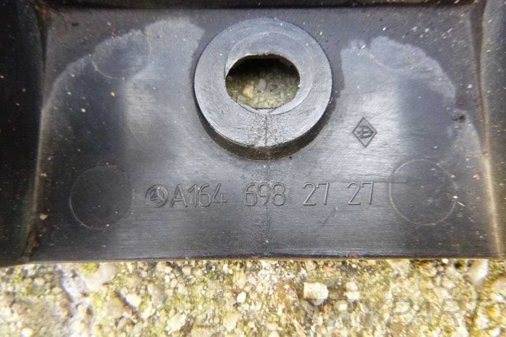 MERCEDES ML W164 Door Sill Mounting Slider
