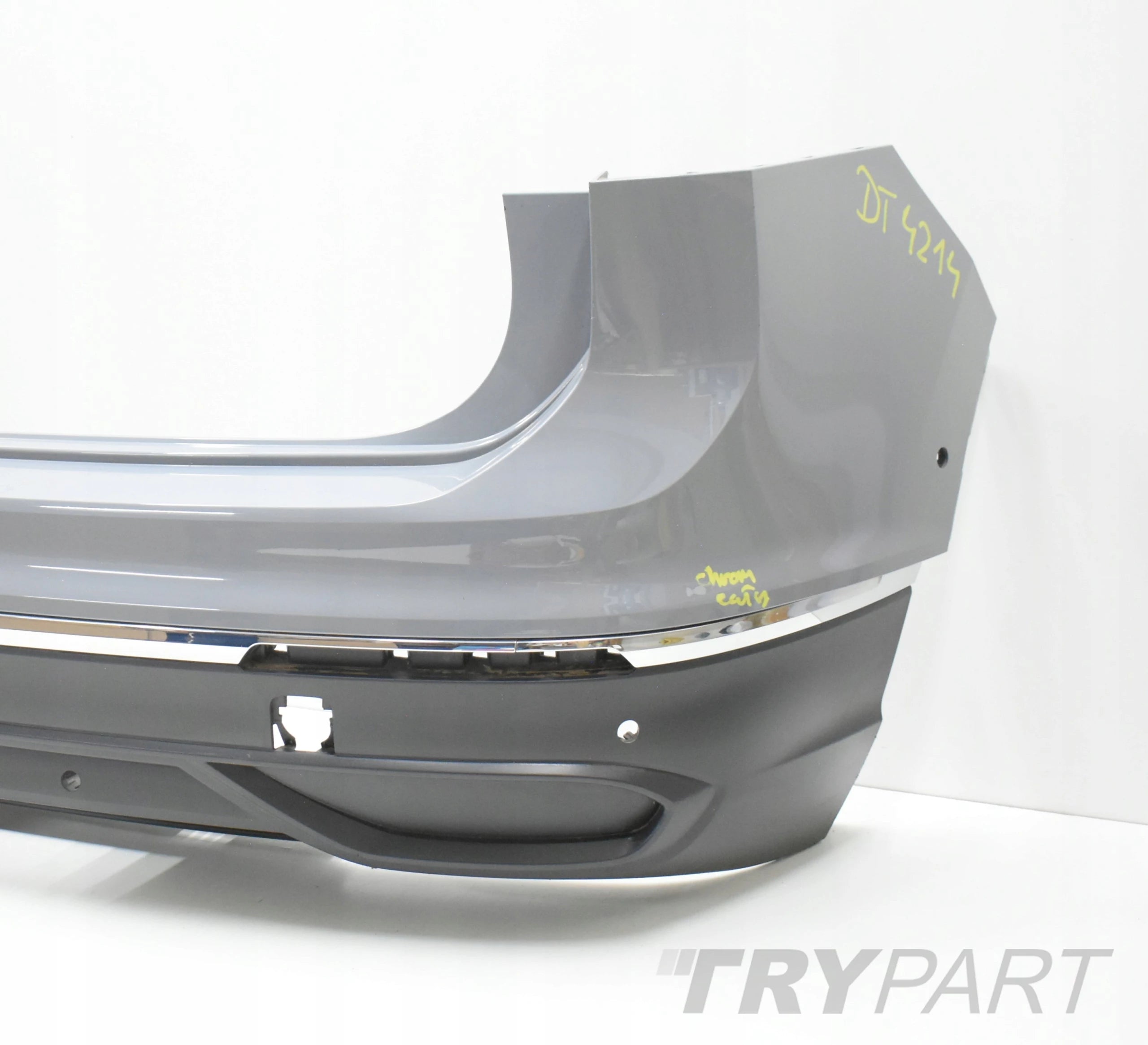 VW TIGUAN II LIFT 5NA REAR BUMPER ORIGINAL + CHROME