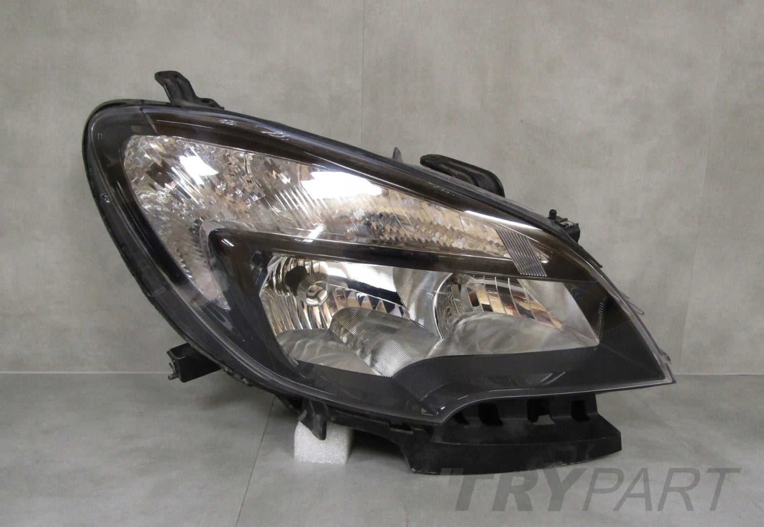 HEADLIGHT OPEL MOKKA A STANDARD RH 12-16 95440412
