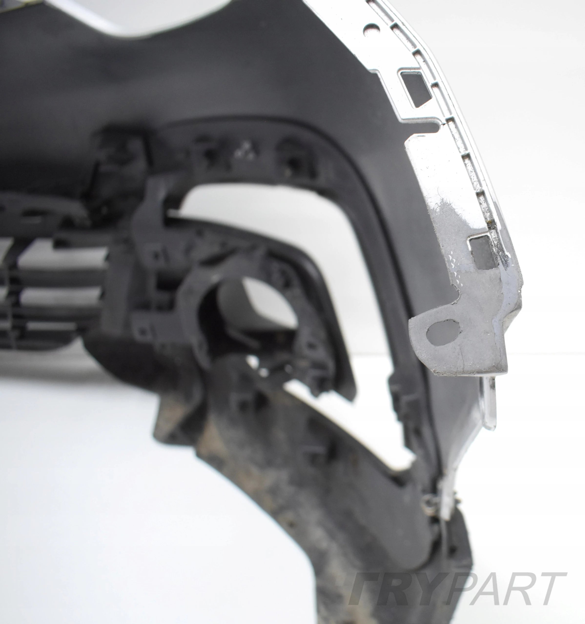 RENAULT CAPTUR LIFT FRONT BUMPER ORG