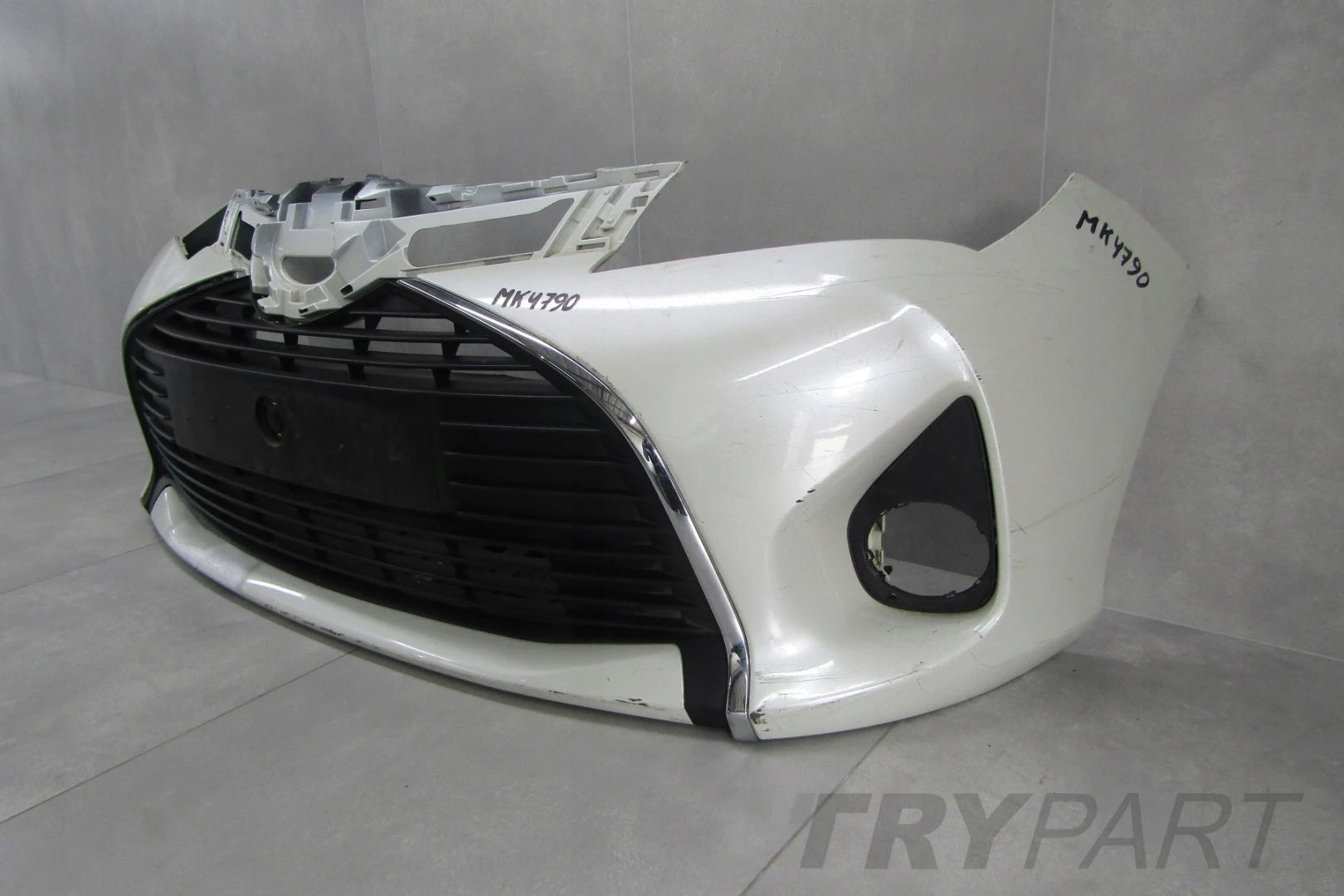 Front Bumper Toyota Yaris 3 III Facelift 14-17 (underbody)