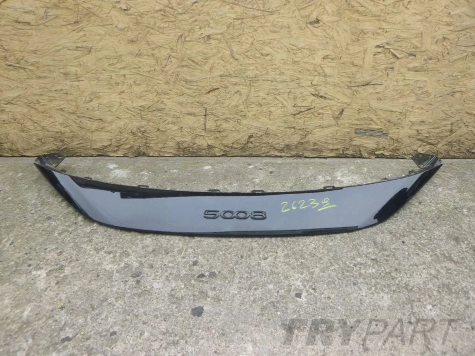 PEUGEOT 5008 II 2 LIFT 20- grille trap