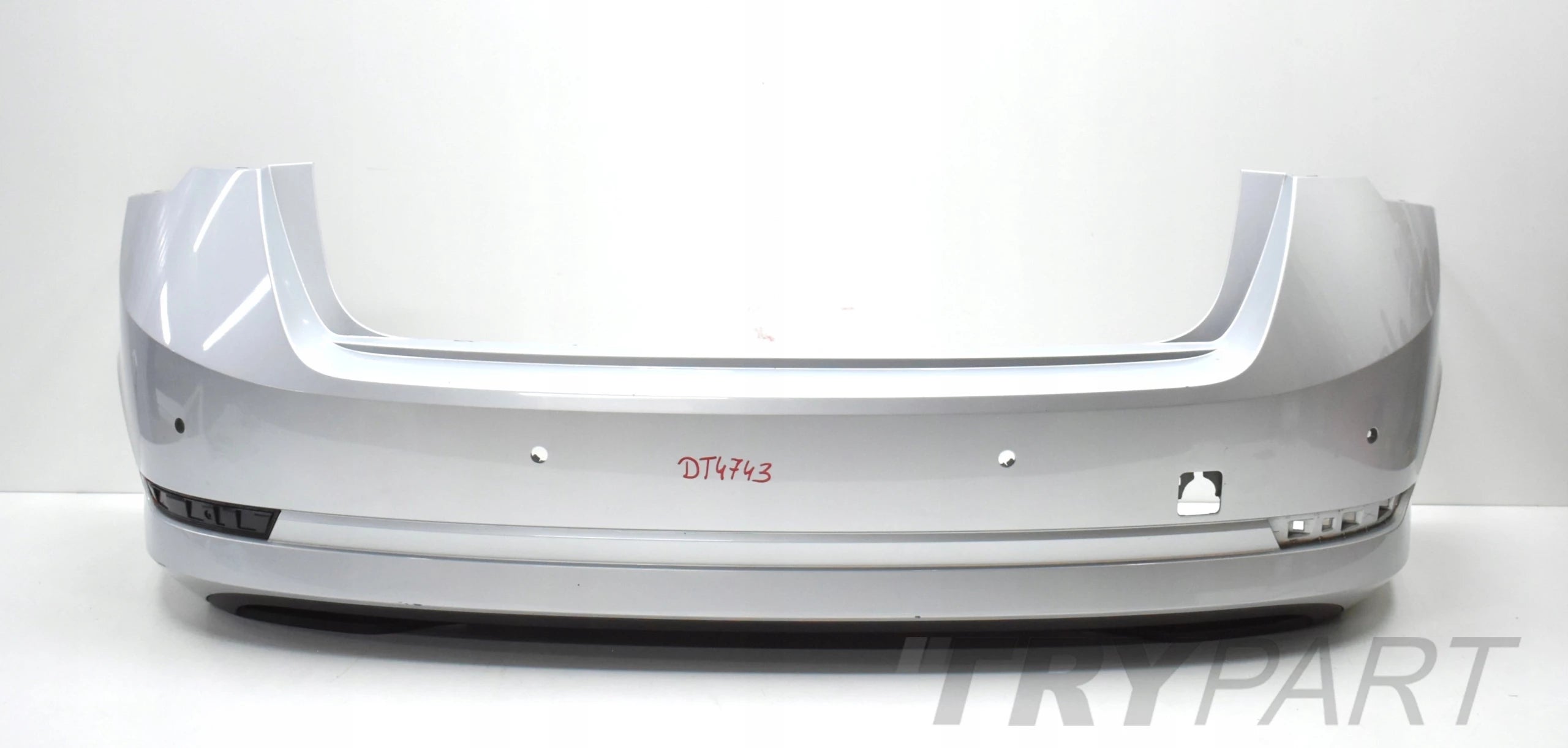 SKODA OCTAVIA IV 5E6 REAR BUMPER SEDAN ORG + BOTTOM