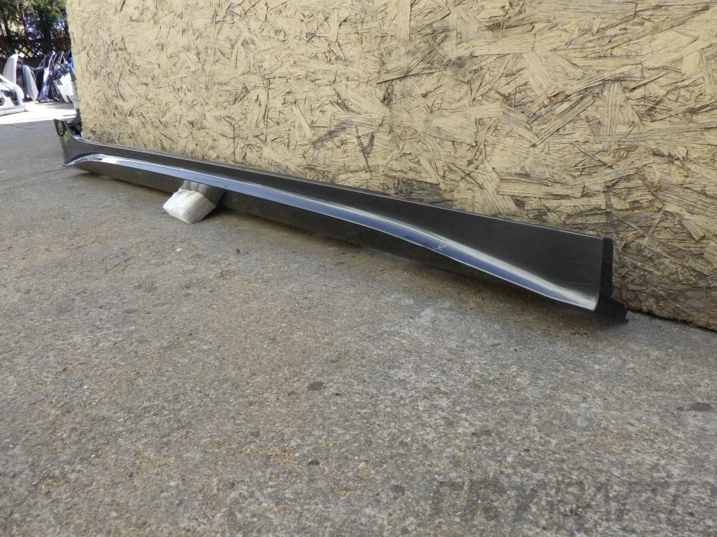 AUDI A5 SPORTBACK 8W 8W8 20- Right Sill Strip
