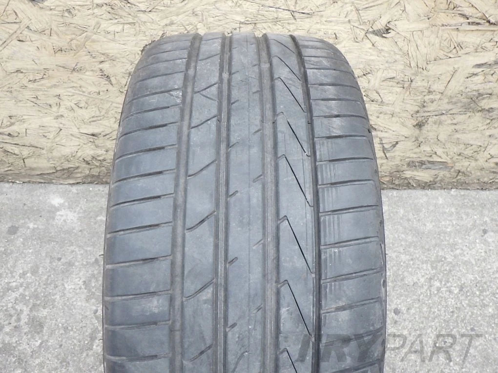 HANKOOK VENTUS S1 EVO 2 245 35 19 93Y tire