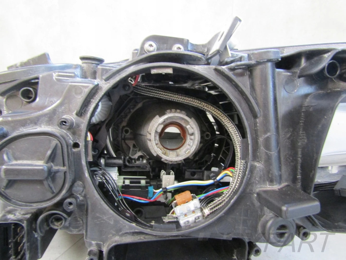 BMW 5 F10 F11 XENON HEADLIGHT ADAPTIVE 10-13 RH RIGHT 727190808