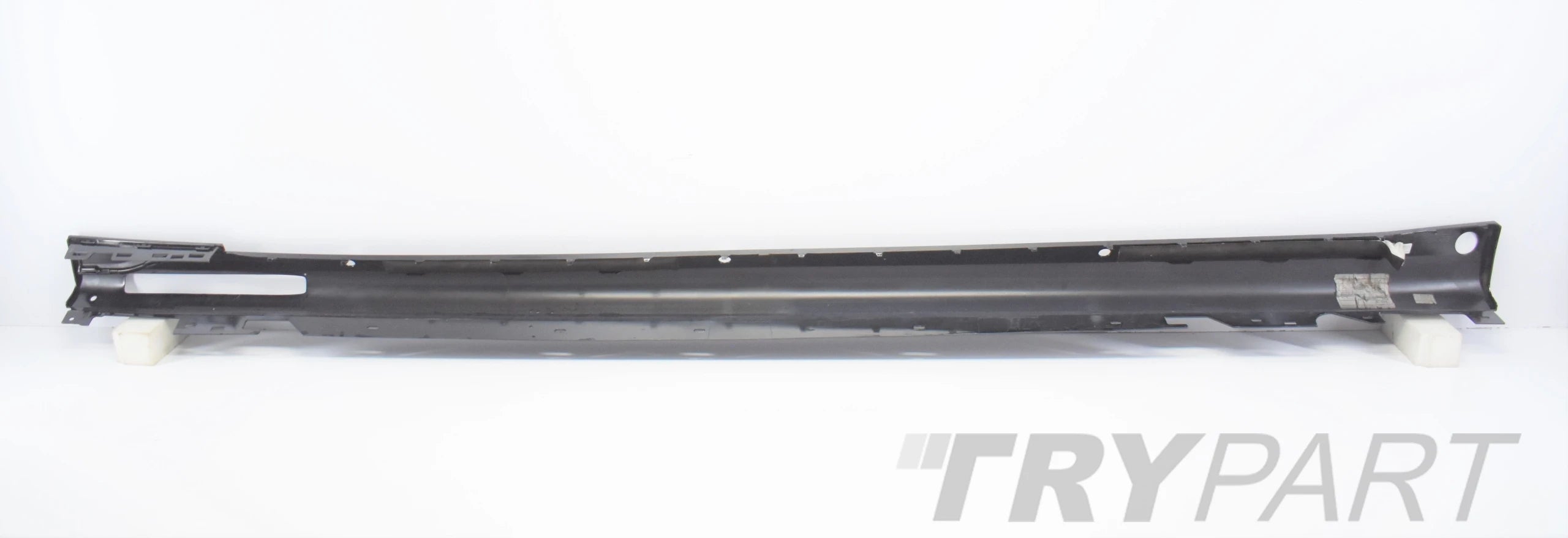 BMW 7 G70 RIGHT SIDE SKIRT RIGHT SIDE SKIRT ORIGINAL