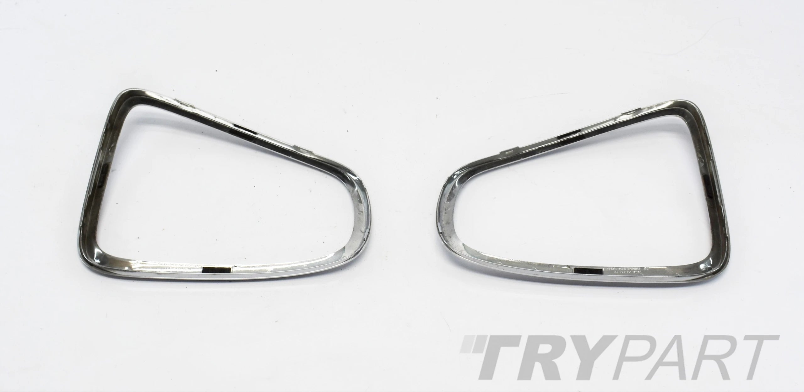 MINI COOPER ONE R56 LEFT RIGHT CHROME REAR LIGHT SET