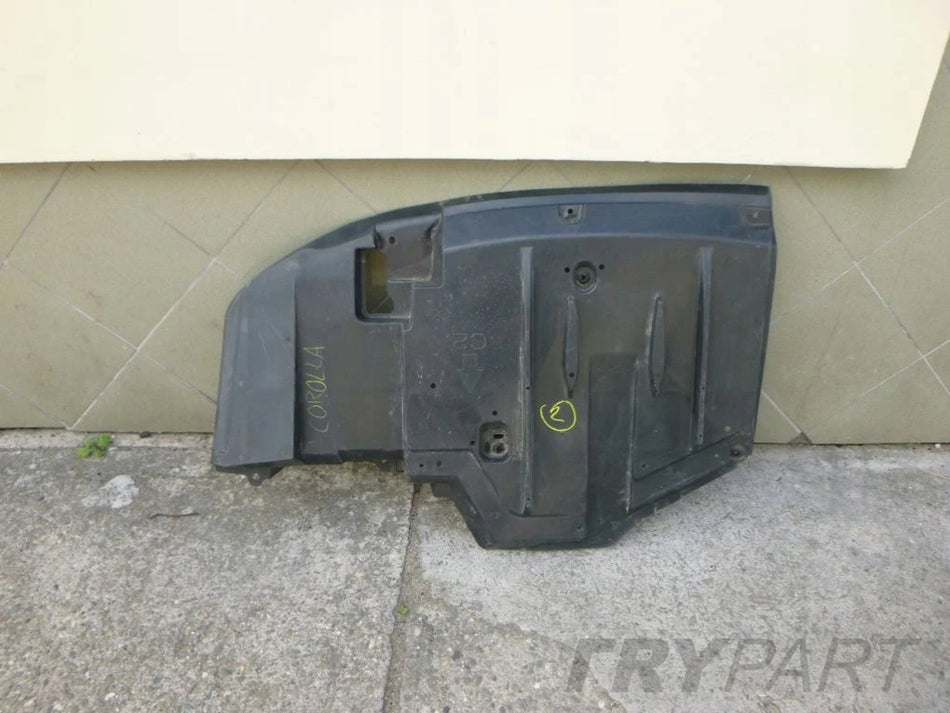 Toyota Corolla XI E16 2013- Underbody Shield