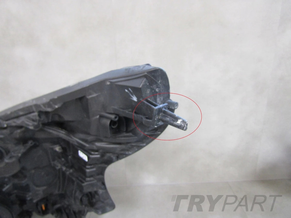 FRONT HEADLIGHT FOR RENAULT TRAFIC 3 III STANDARD WITH LED 14-19 RH RIGHT 260109552R