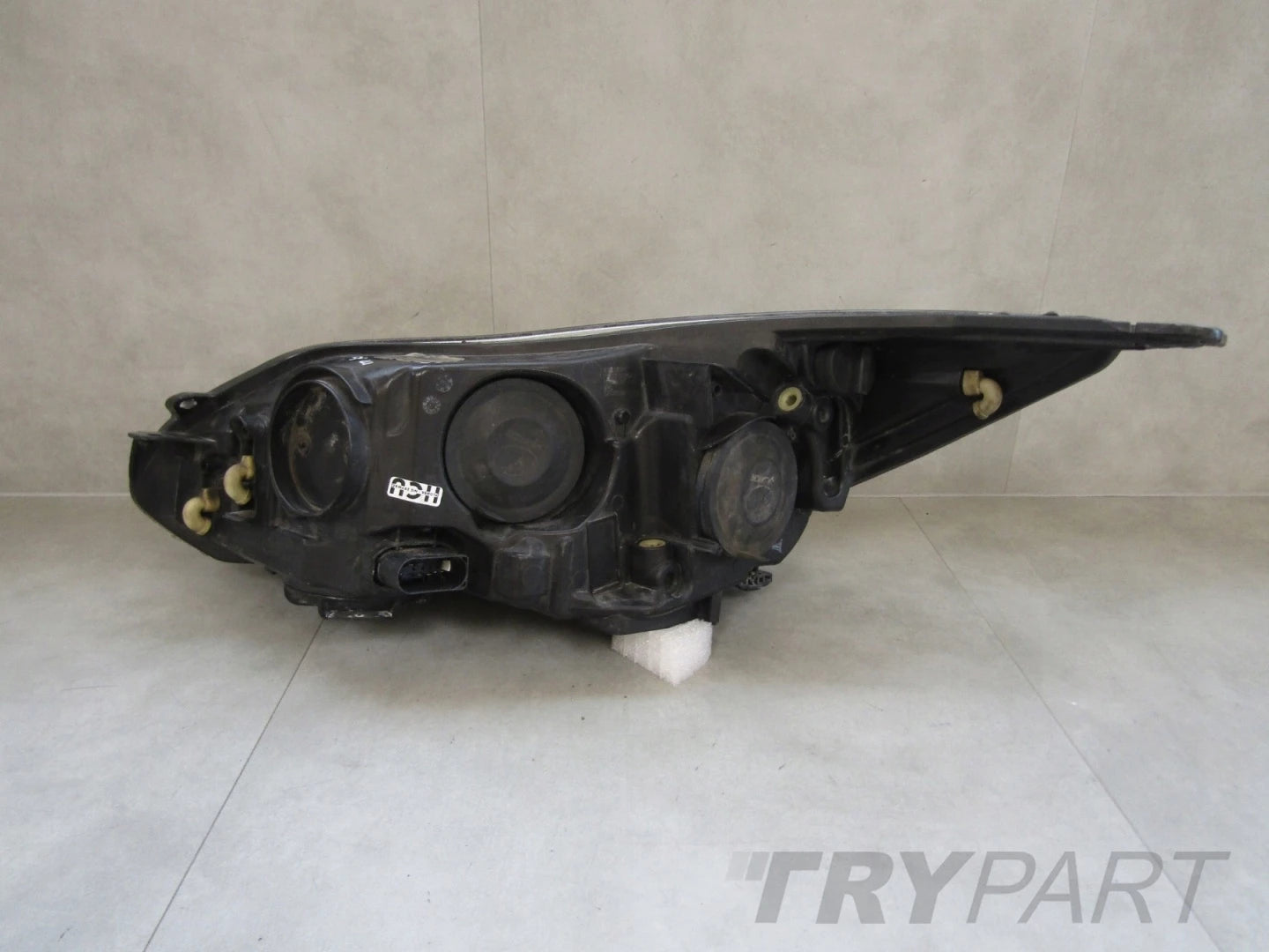 HEADLIGHT FORD FOCUS MK3 STANDARD RH RIGHT 10-14