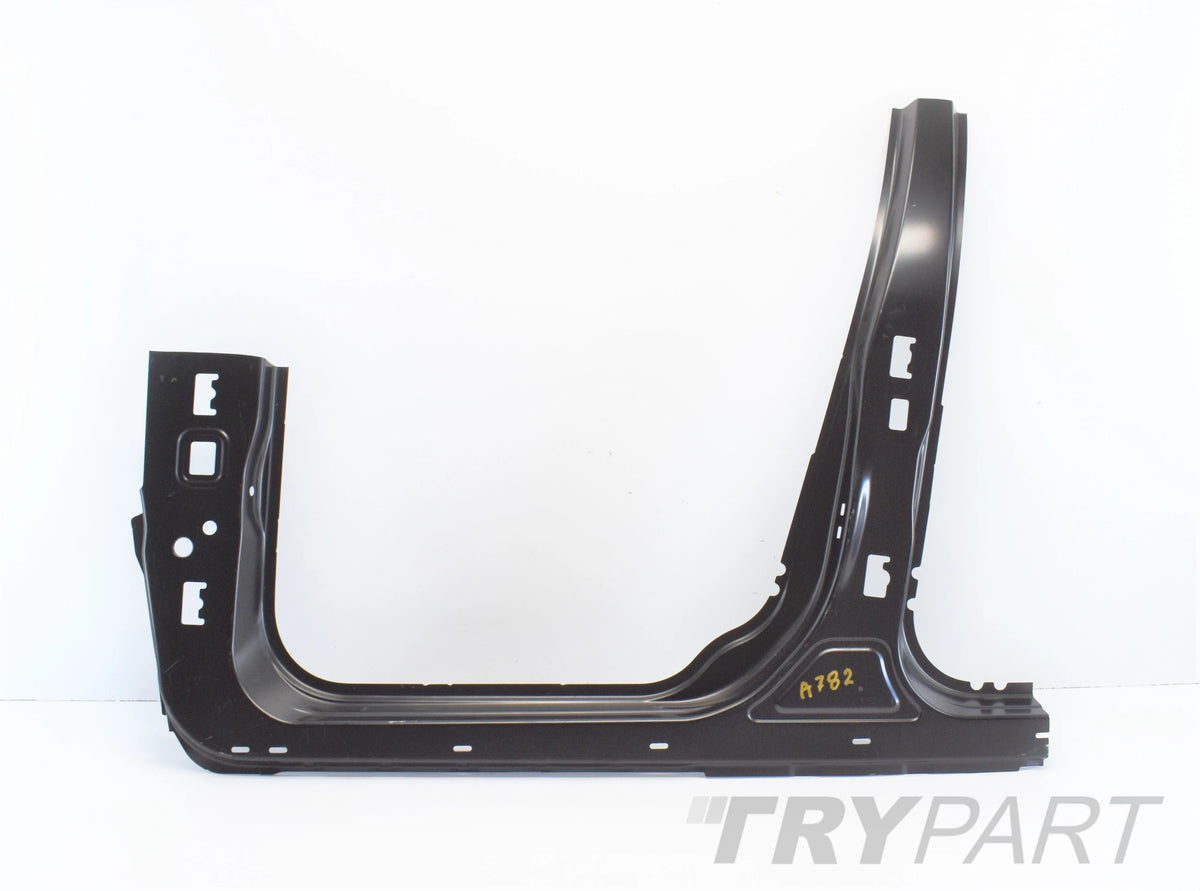 VOLVO XC60 XC-60 LOWER BODY PANEL FRAME PILLAR SILL