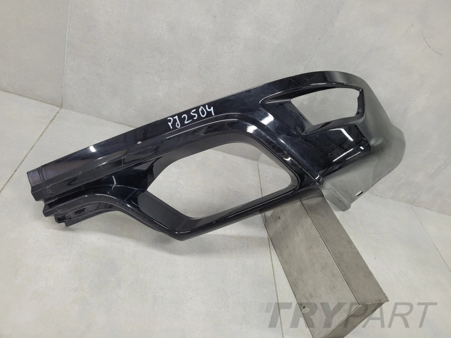 Rear Right Bumper Corner Trim for Range Rover Sport II SVR L494 15-18