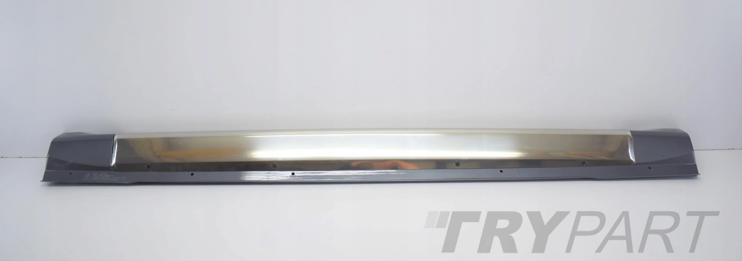 MITSUBISHI MZ 313902S1 DOOR SILL PROTECTOR ORG NEW