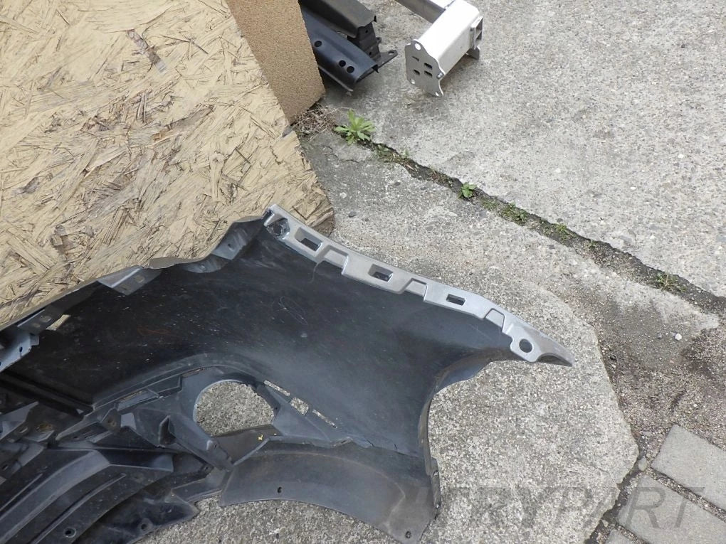 MITSUBISHI OUTLANDER III 3 Lift Front Bumper