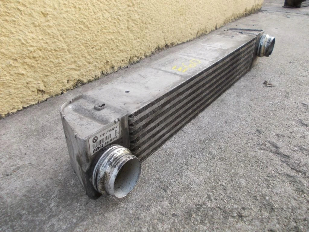 BMW 5 E60 E61 Intercooler