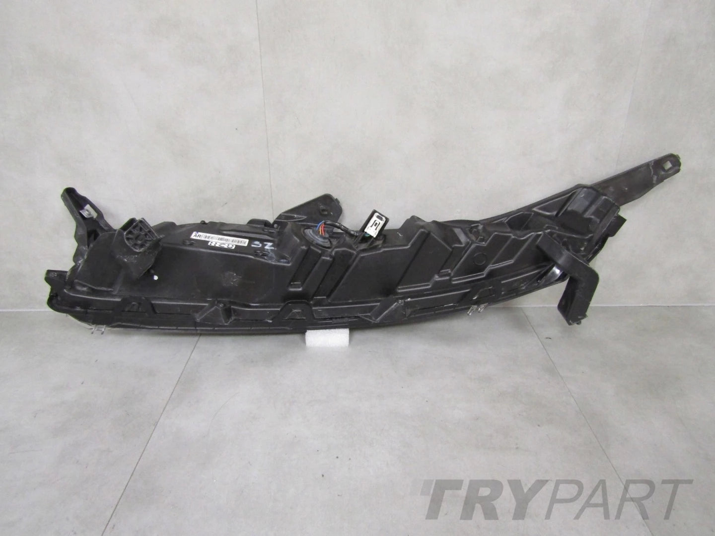 Front Lamp Mitsubishi Eclipse Cross LIFT LED DRL 20- RH RIGHT EDM92206010