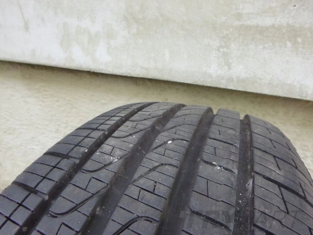 PIRELLI CINTURATO P7 ALL SEASON 205 55R 17 Tire