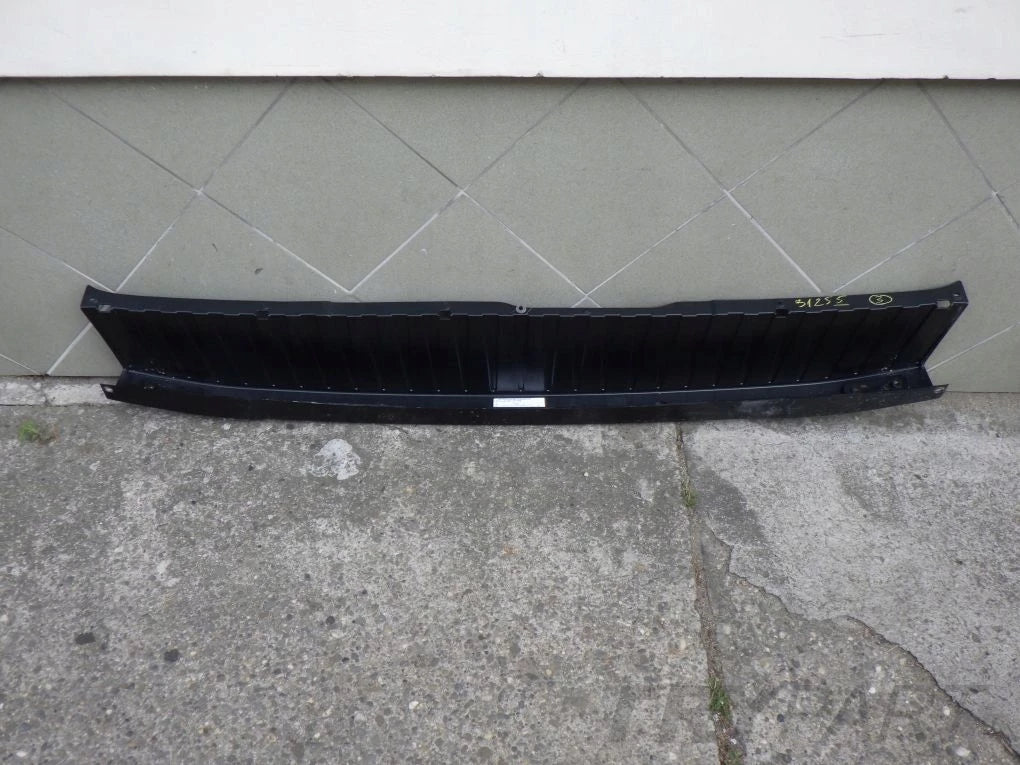 FORD TRANSIT MK8 14- Rear bumper cover