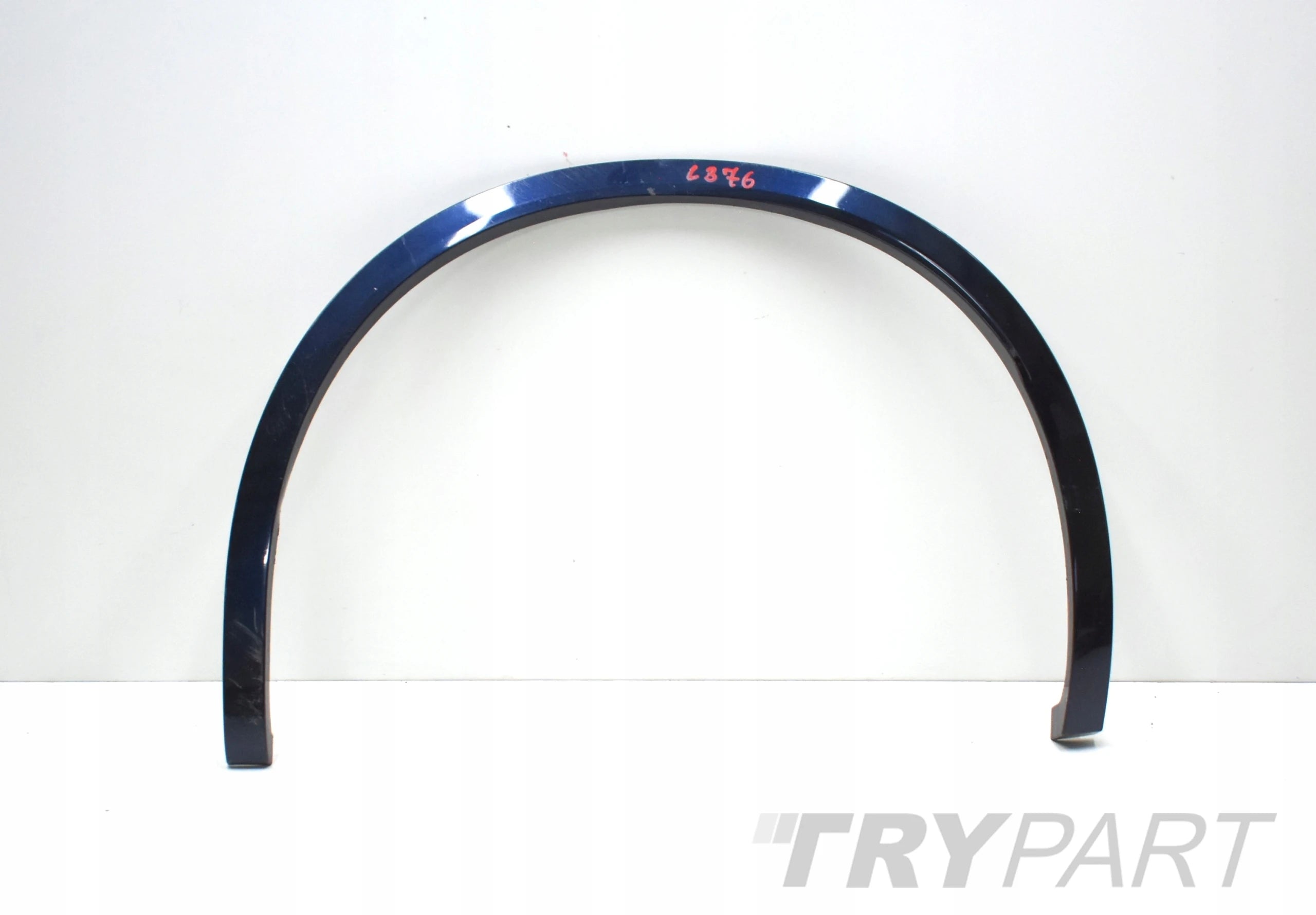 MASERATI GRECALE REAR FENDER MOLDING REAR GENUINE 670207821