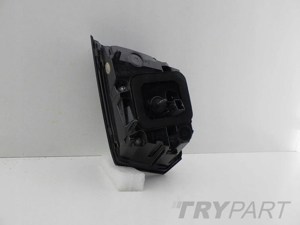 PEUGEOT 3008 II LIFT 21- Left Rear Lamp
