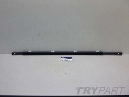 HYUNDAI ELANTRA 18- Rear Left Scraper Bar