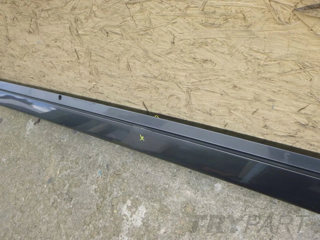 TOYOTA VERSO 09- Left Sill Molding