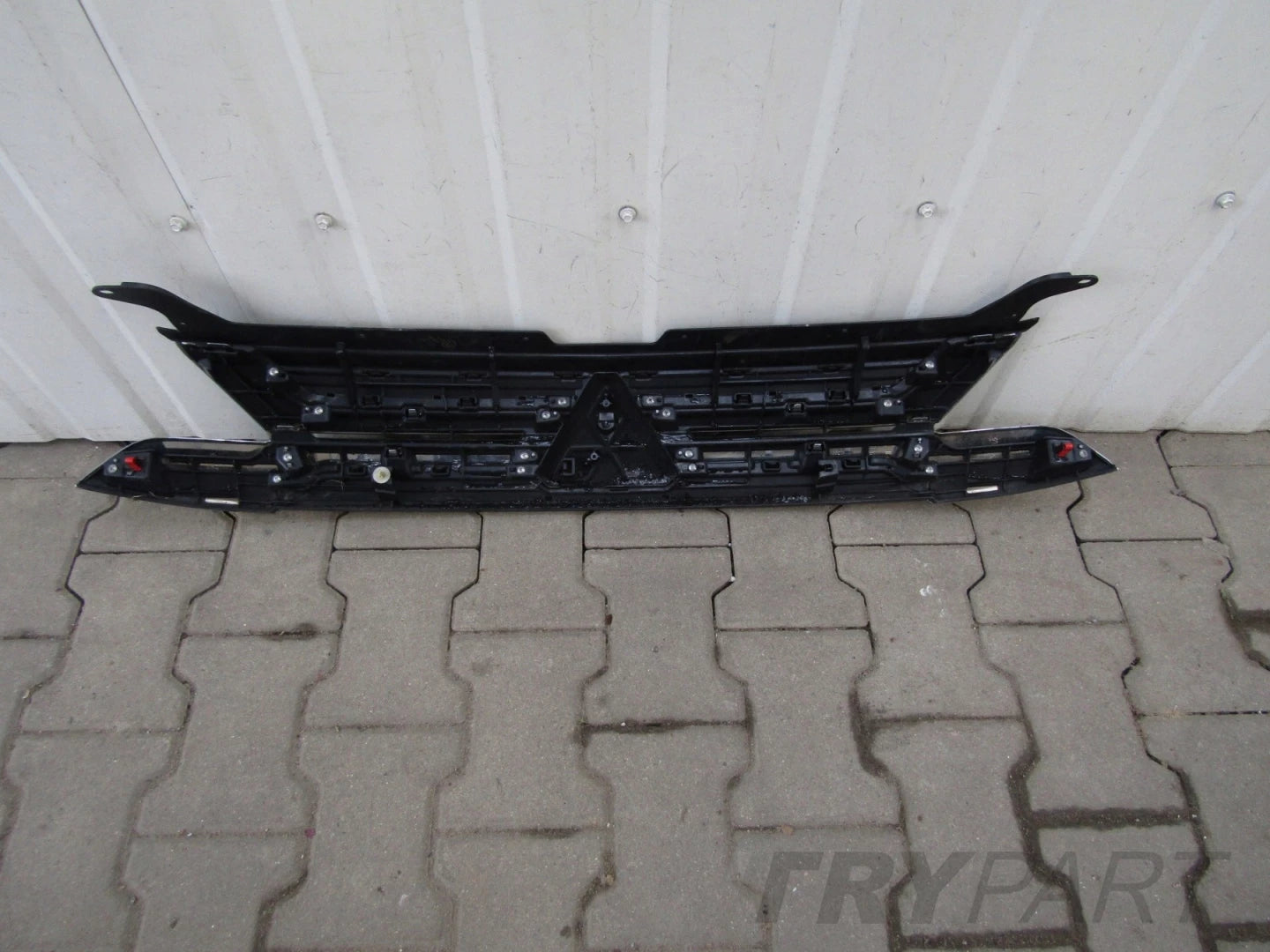 Front Bumper for Mitsubishi Outlander 3 Hybrid Lift