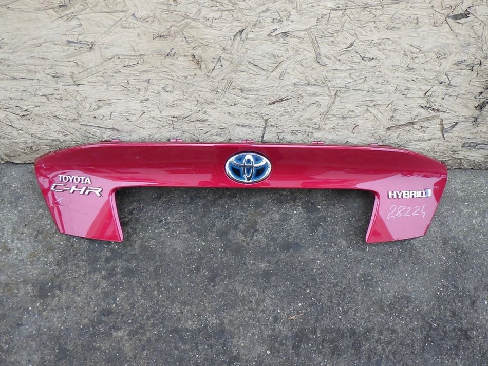 TOYOTA C-HR CHR 16- Tailgate Trim Strip