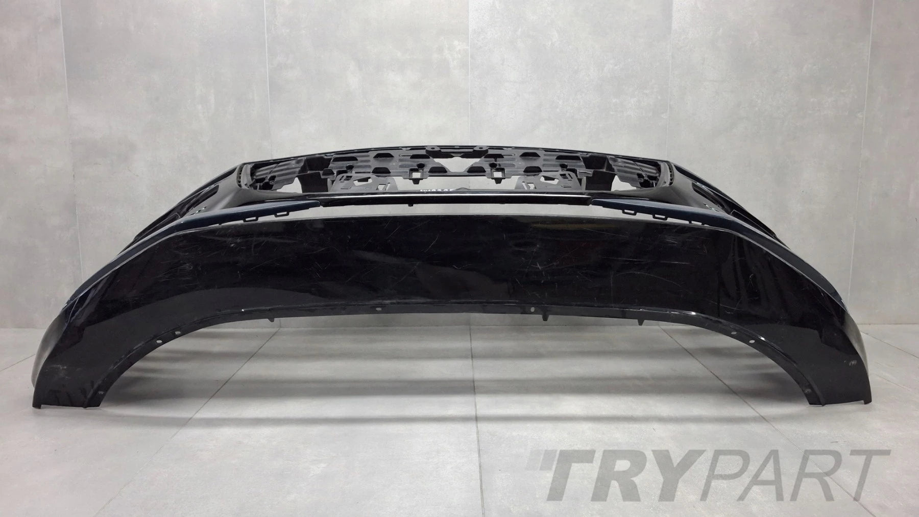 Front bumper for Audi Q6 E-tron 24- / + reinforcement