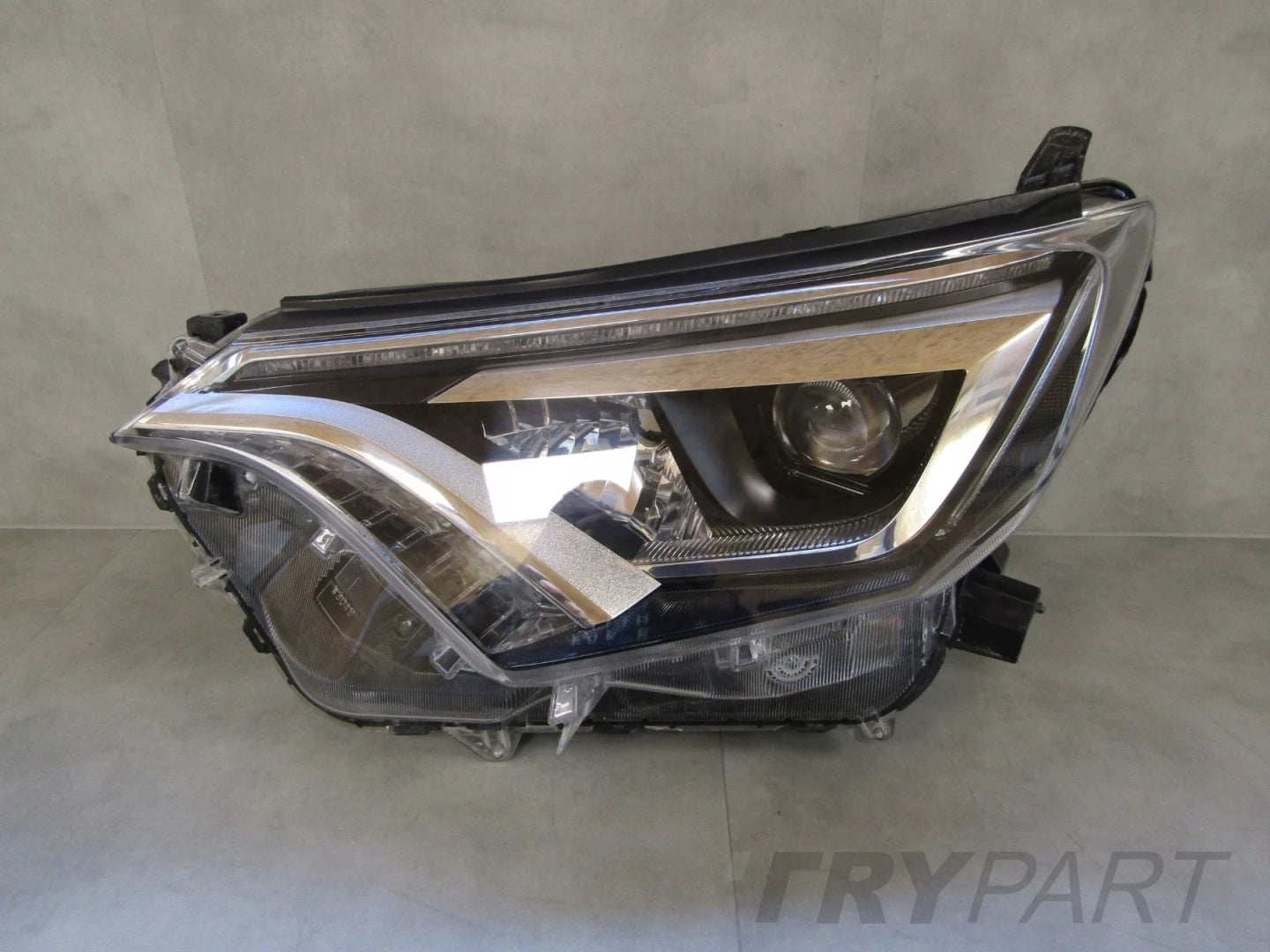 Front lamp Toyota RAV4 IV 4 Lift LED 15-18 LH