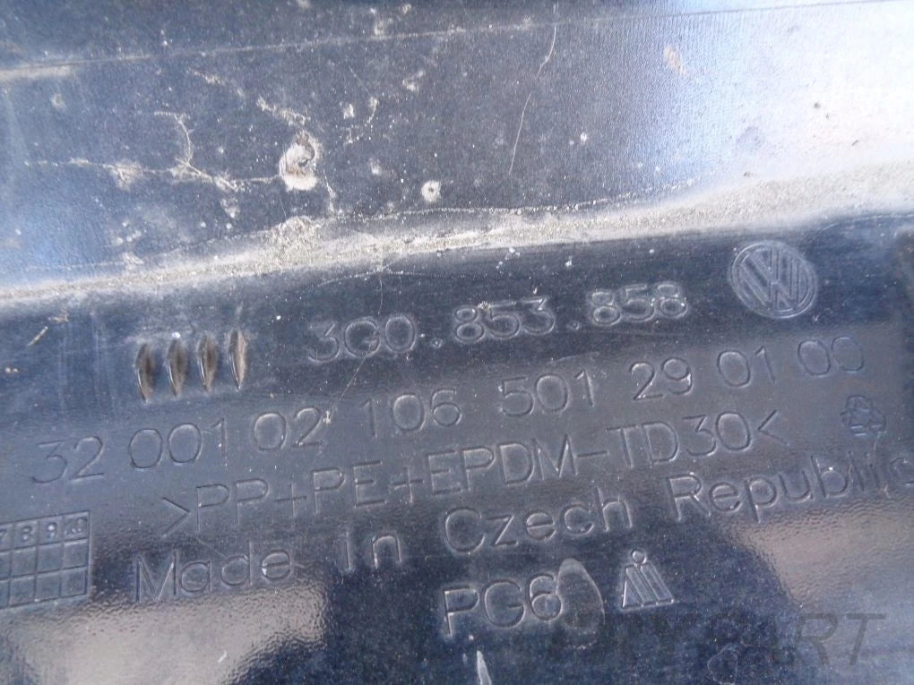 VW PASSAT B8 3G0 14- Right Sill Trim Strip