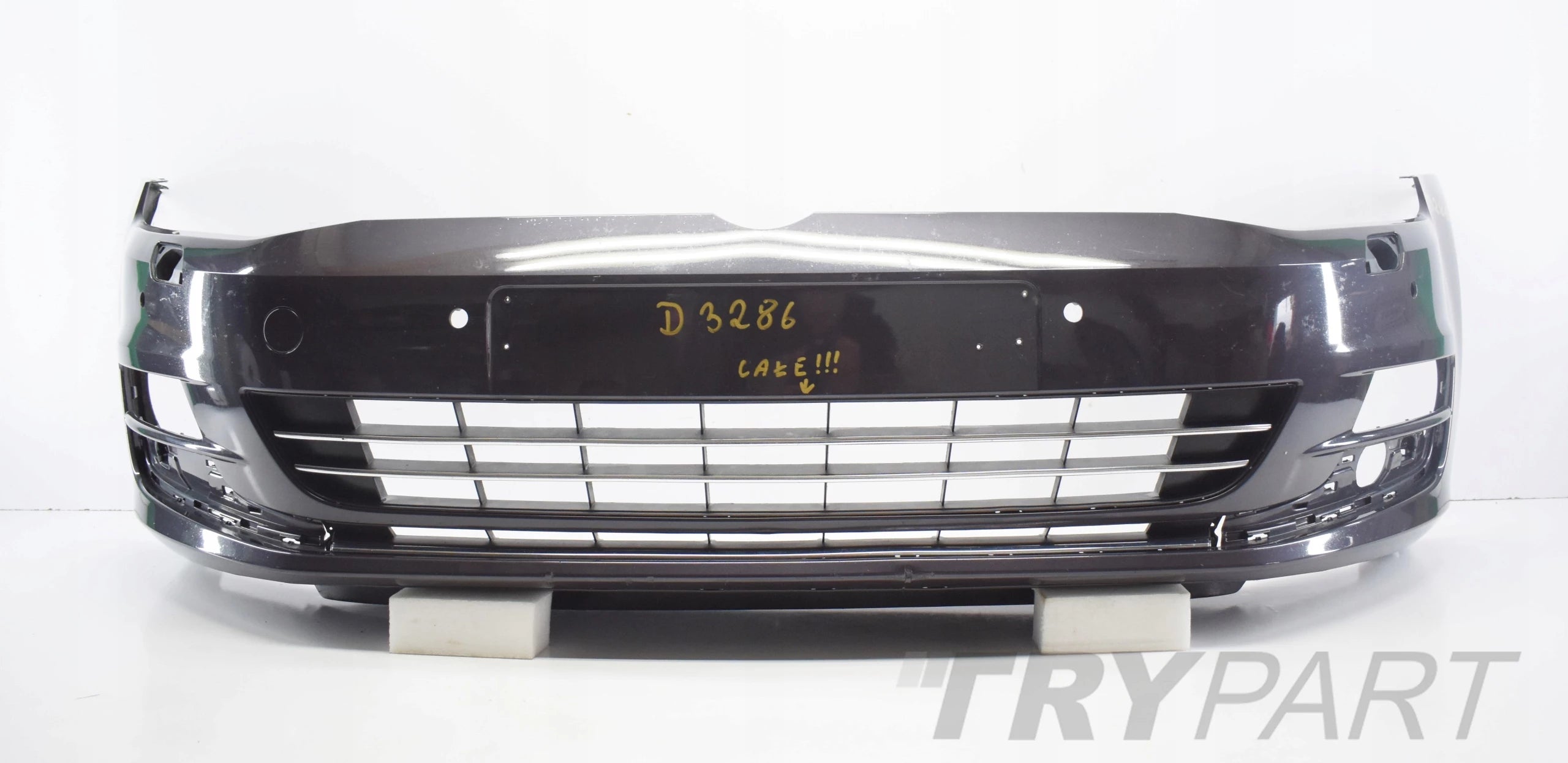 VW GOLF VII 5G FRONT BUMPER EXCELLENT CONDITION ORIGINAL + UNDERSIDE