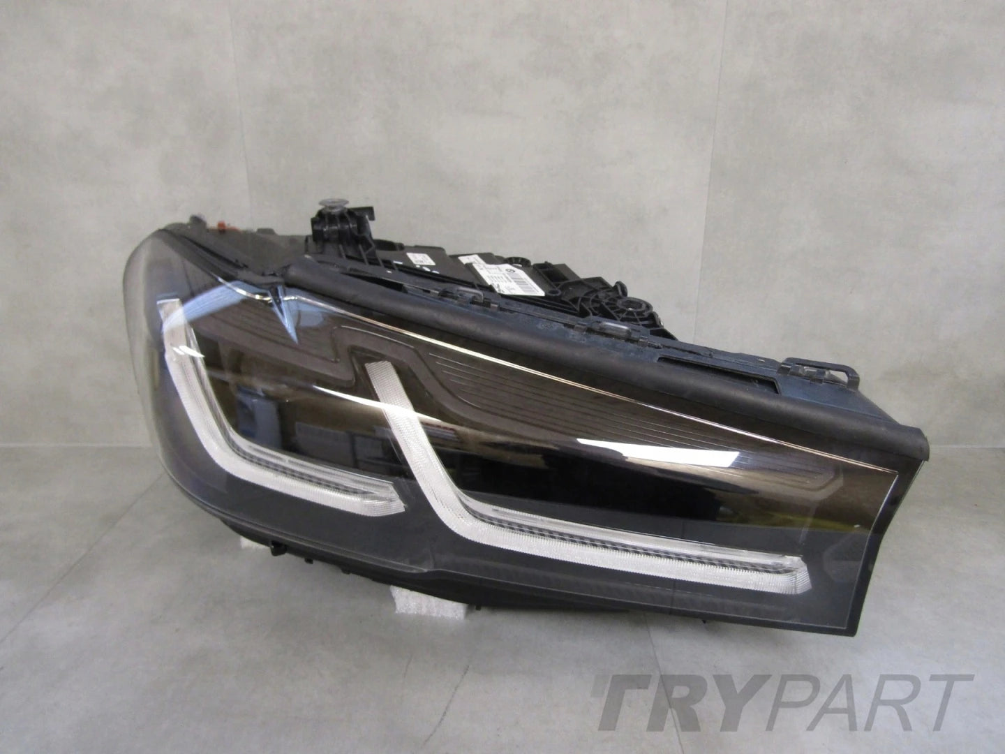 BMW 5 G30 G31 LIFT HEADLIGHT FRONT FULL LED SHADOW LINE 20-24 RH 5A388E4-04