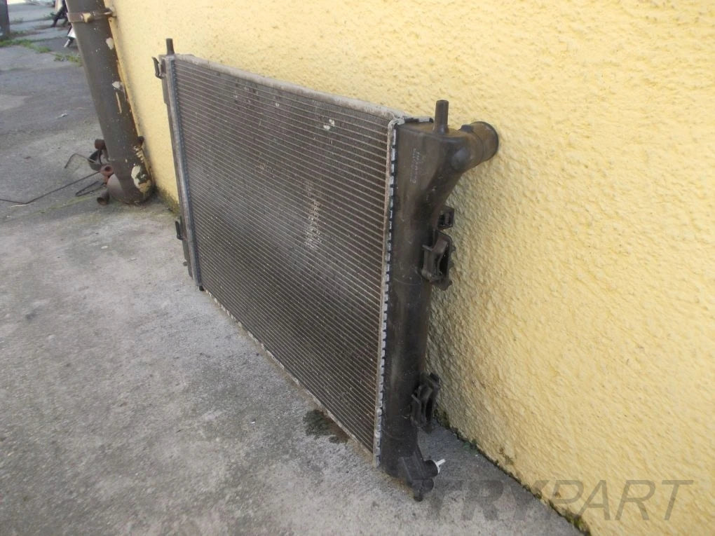 HYUNDAI ELANTRA 11- I30 i 30 12- Radiator