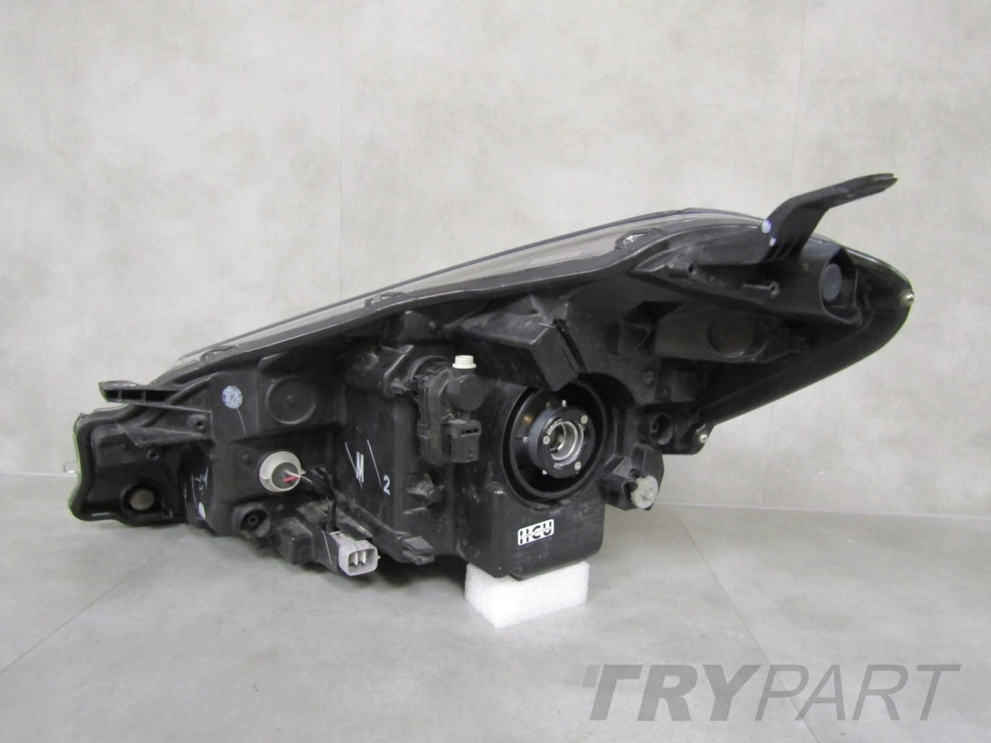 HEADLIGHT TOYOTA YARIS 3 III FACELIFT STANDARD LENS + LED 17-20 RH RIGHT