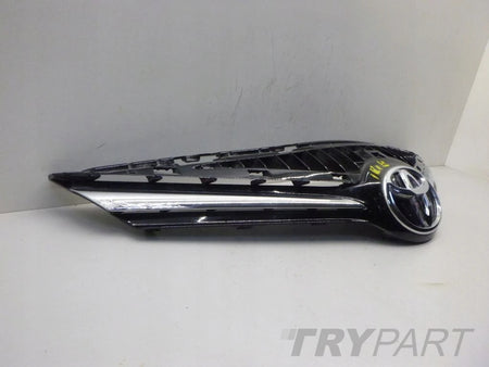 TOYOTA AVENSIS T27 LIFT T29 15- Grill