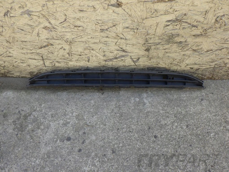 OPEL CORSA E 15- Front bumper grille