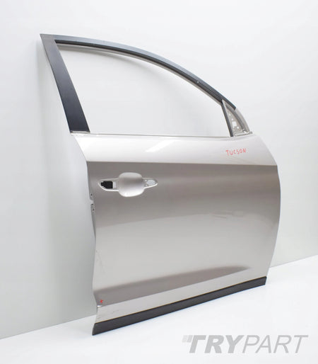 HYUNDAI TUCSON III Right Front Door Original