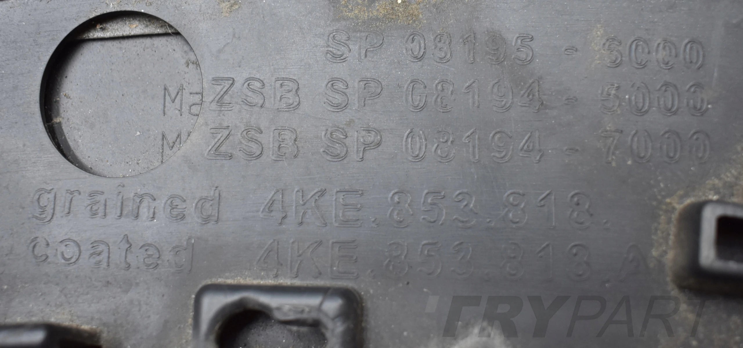 AUDI E-TRON 4KE RIGHT REAR FENDER MOULDING ORG