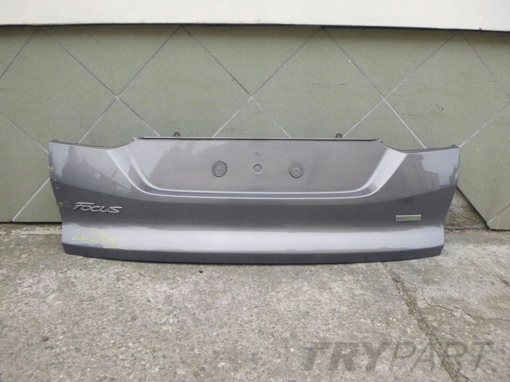 FORD FOCUS III MK3 10- KOMBI Tailgate Trim Strip